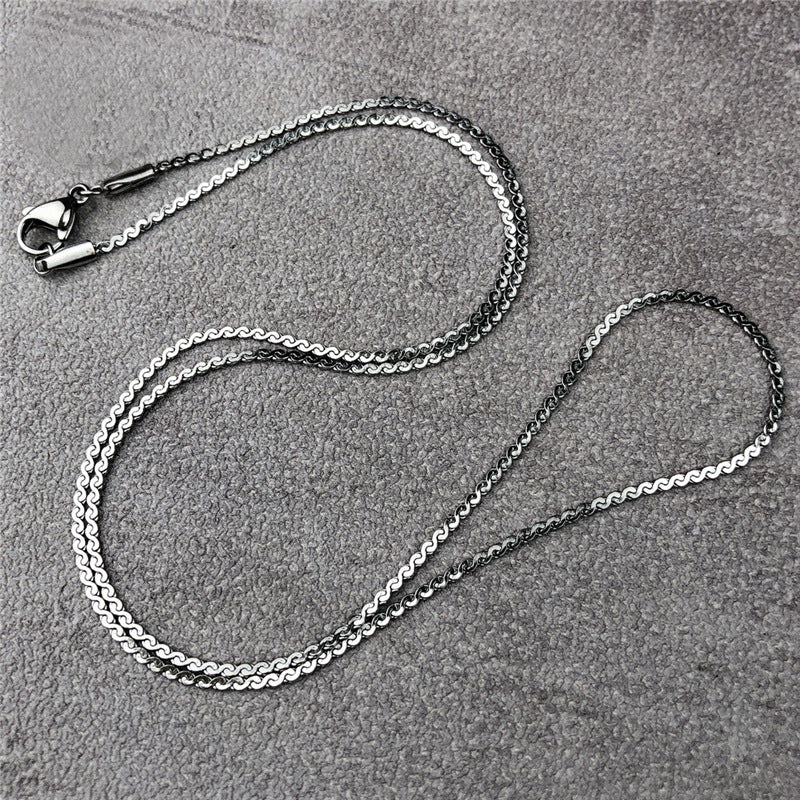 Clavicular flat s-shaped necklace