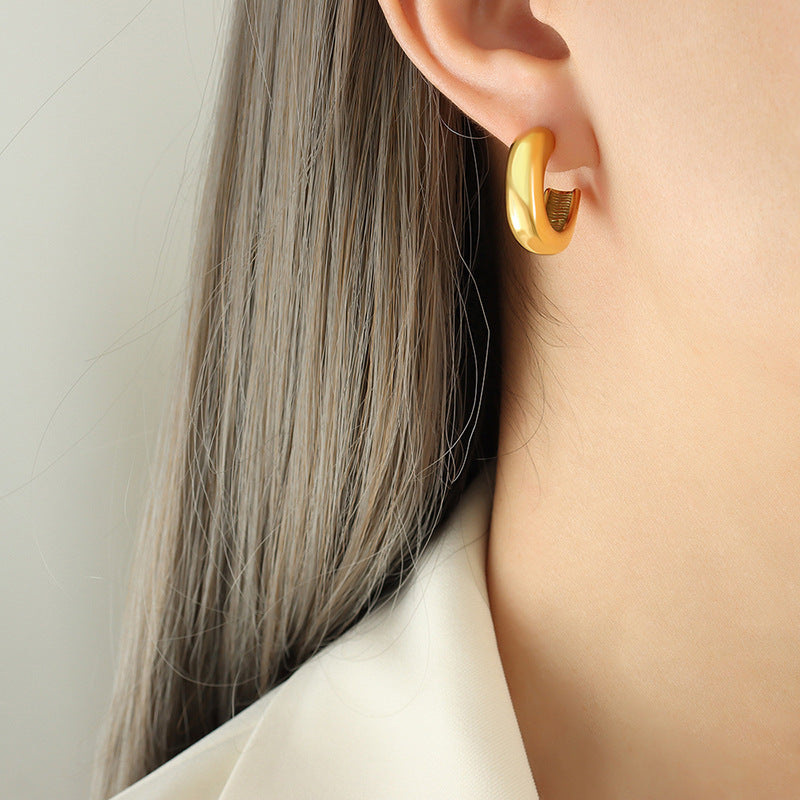 Irregular fashion earring