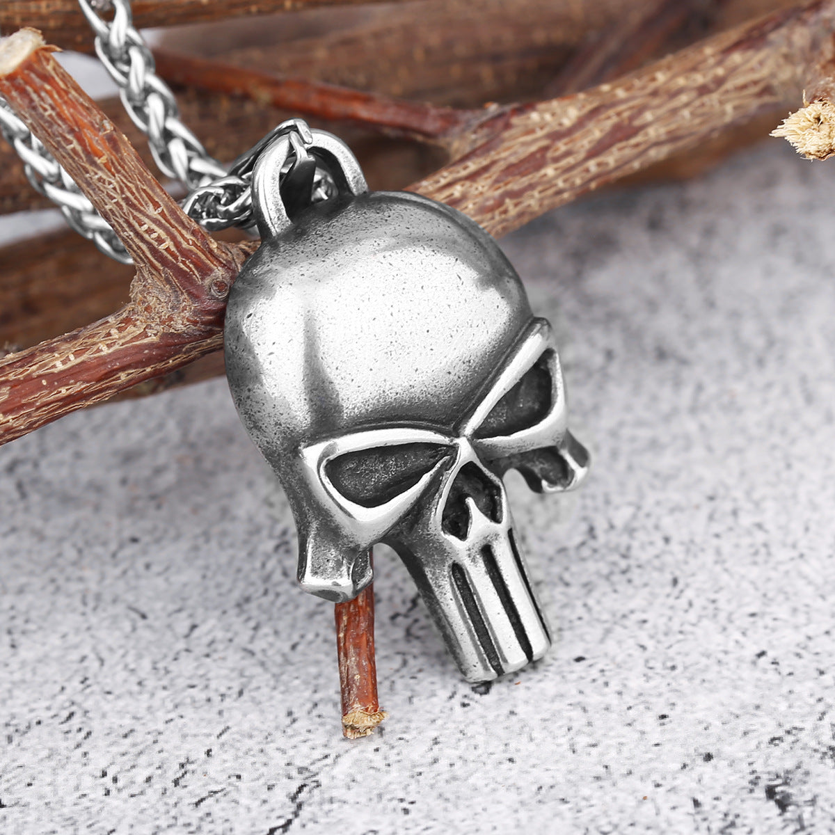 Punisher skull simple necklace