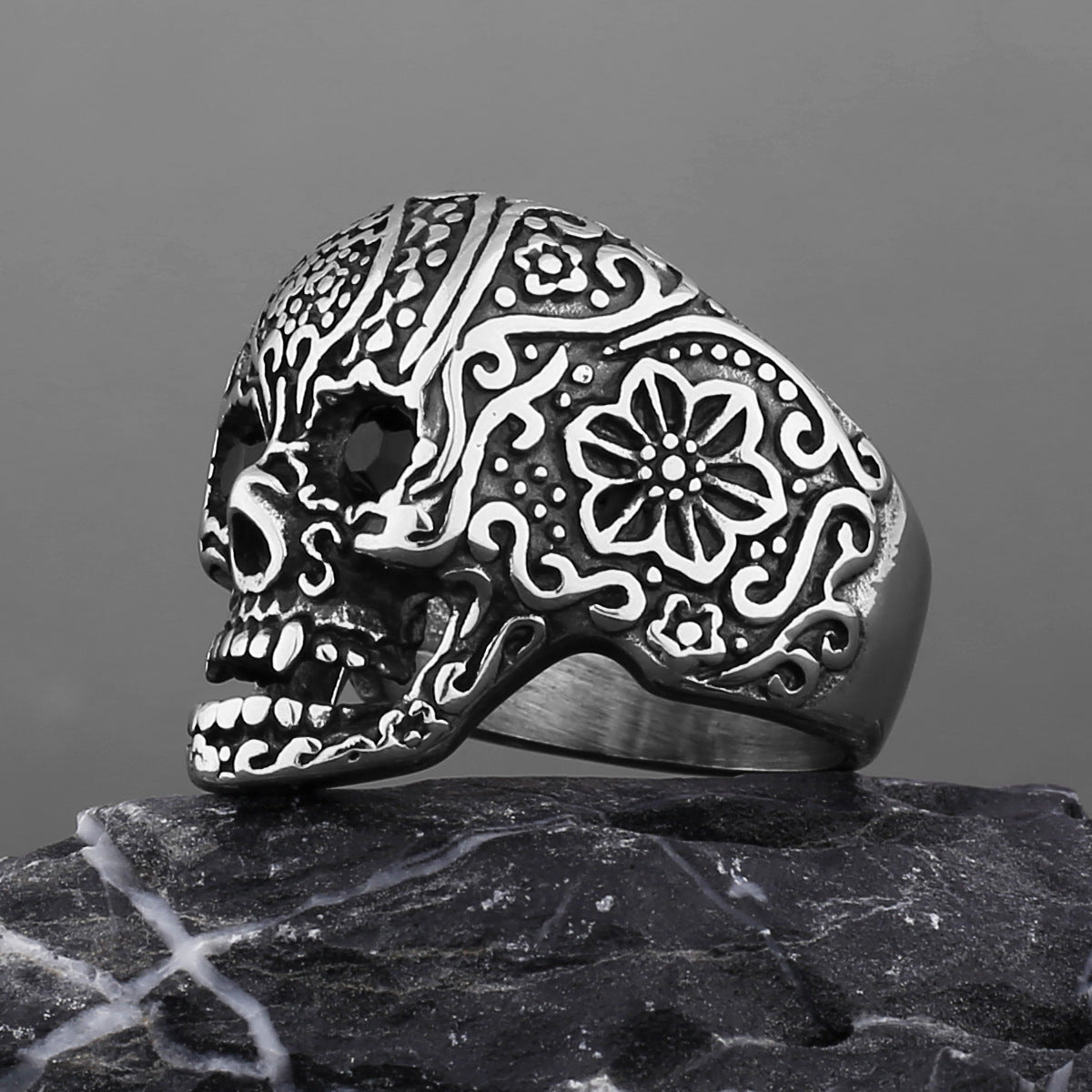 Goth Skull Ring