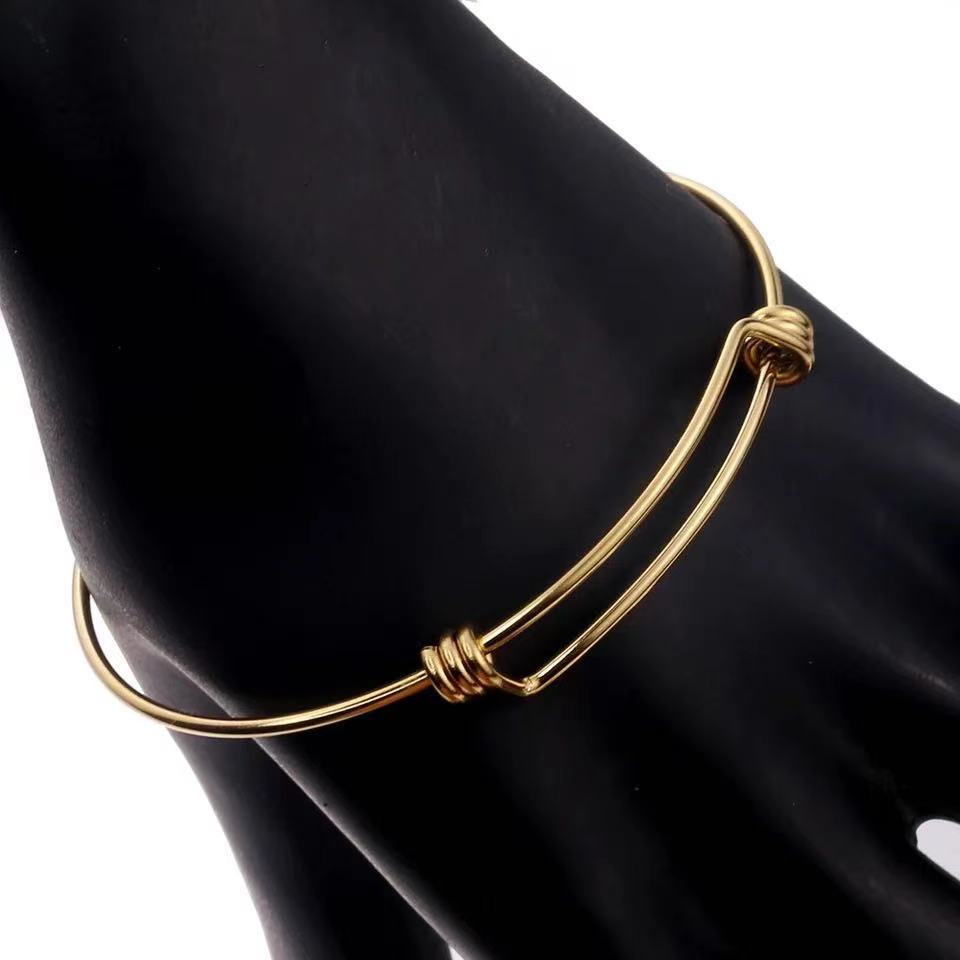 Circular Adjustable Bracelet