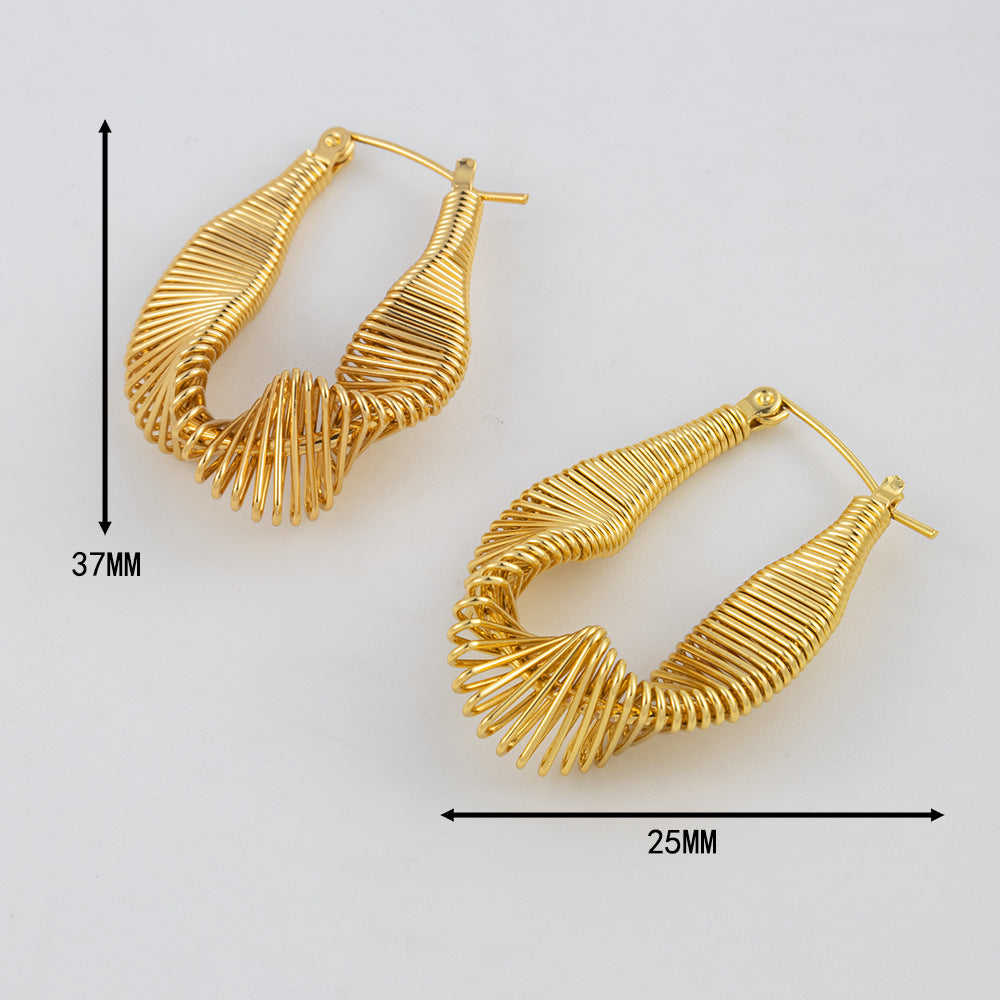 Wrinkle Rib Twisted Thread Earring