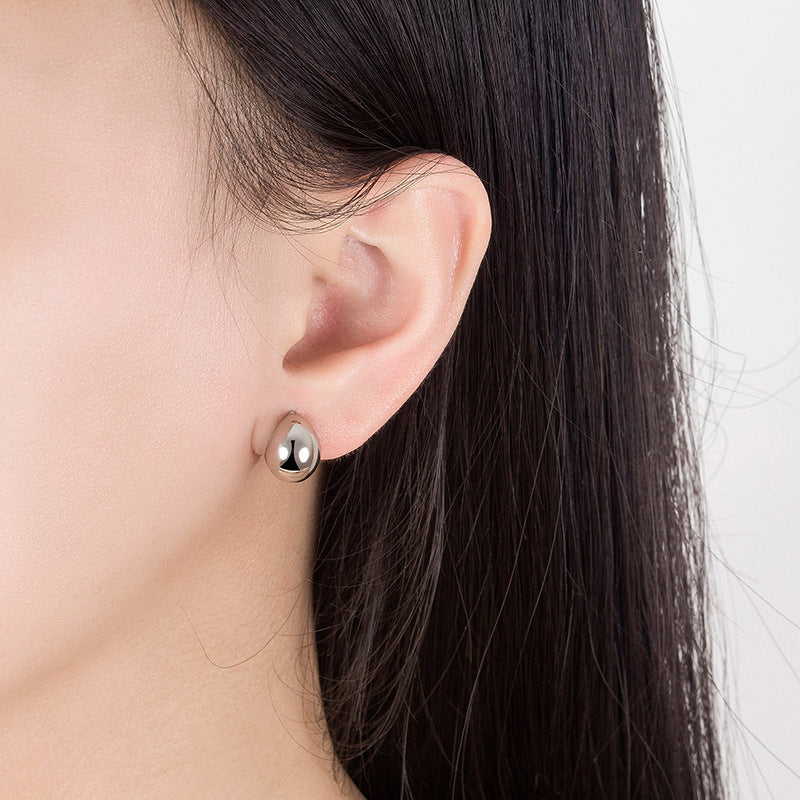 Minimalist Smooth Half Round Earring