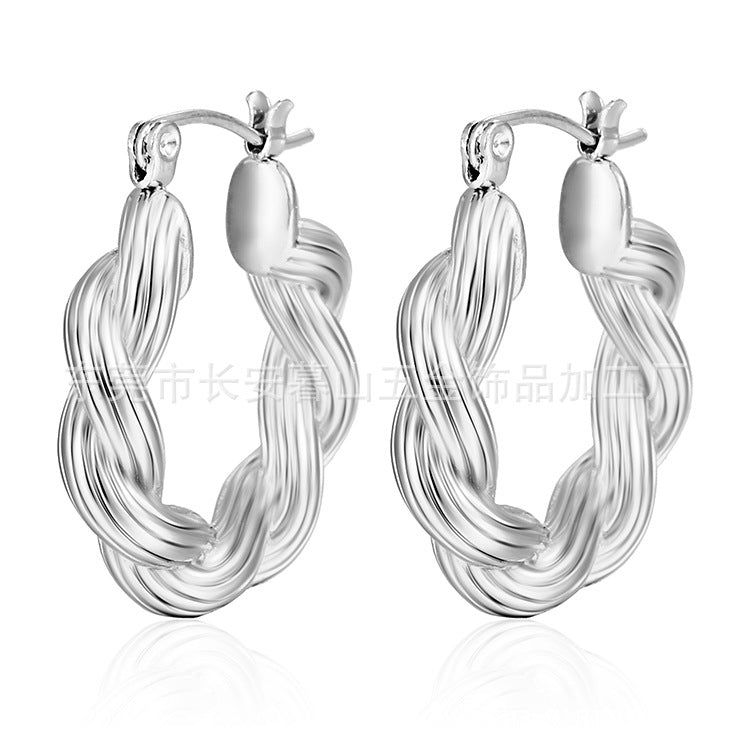 Simple twisted twisted earring