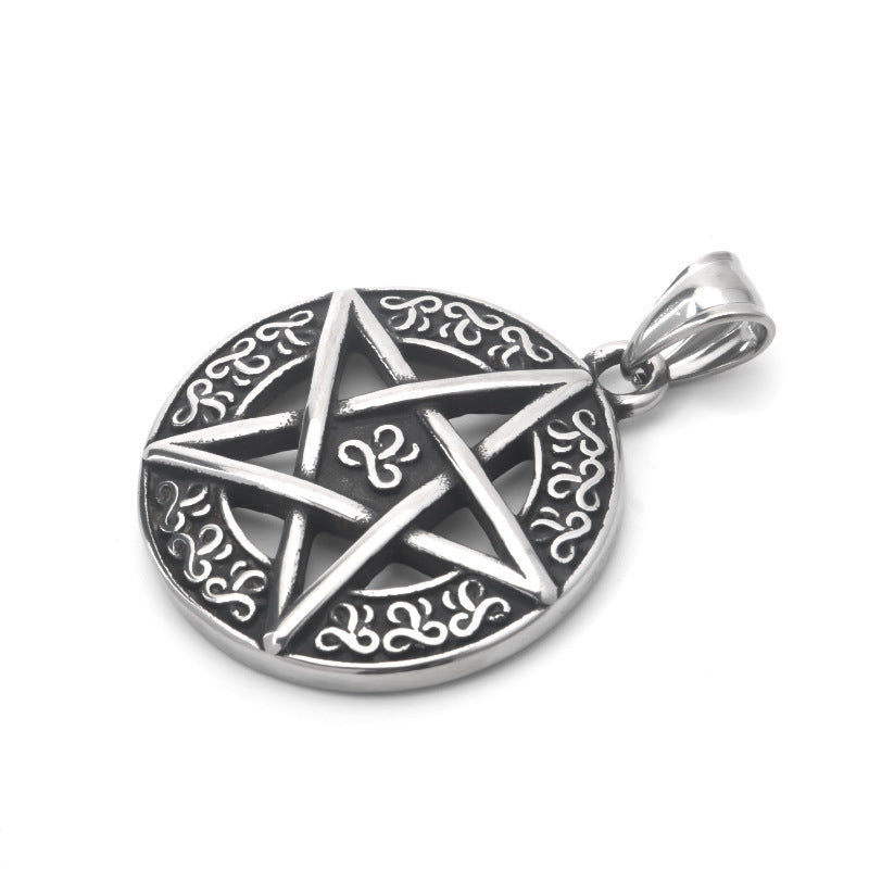 Lucky five-pointed star necklace