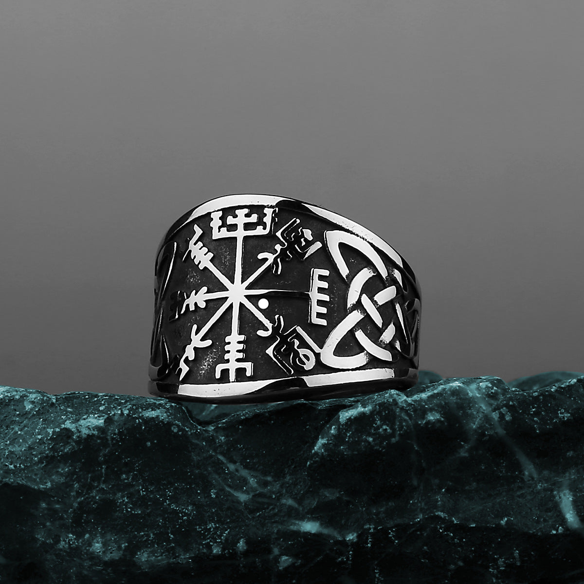 Compass Rune Ring