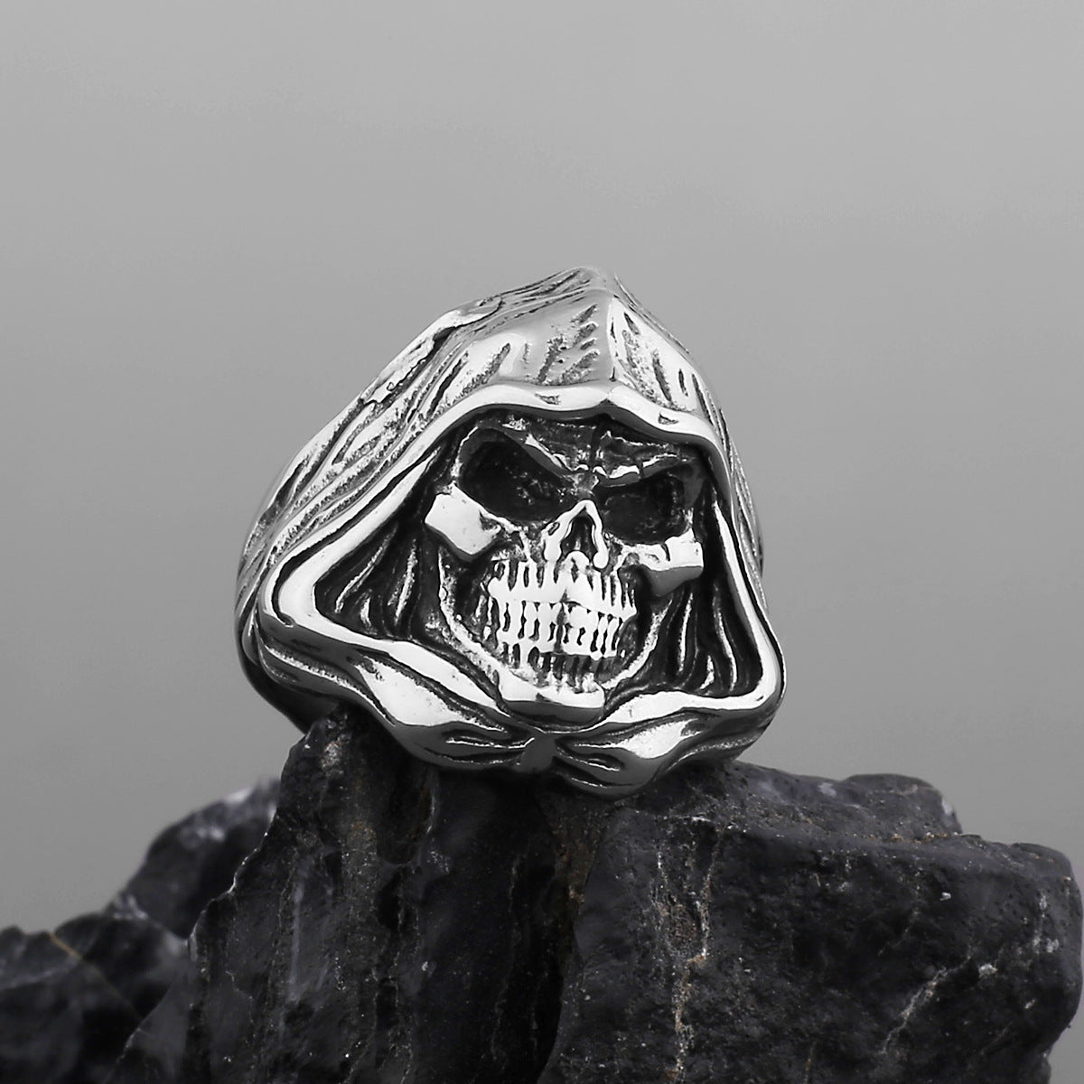 Skull Head Punk Ring