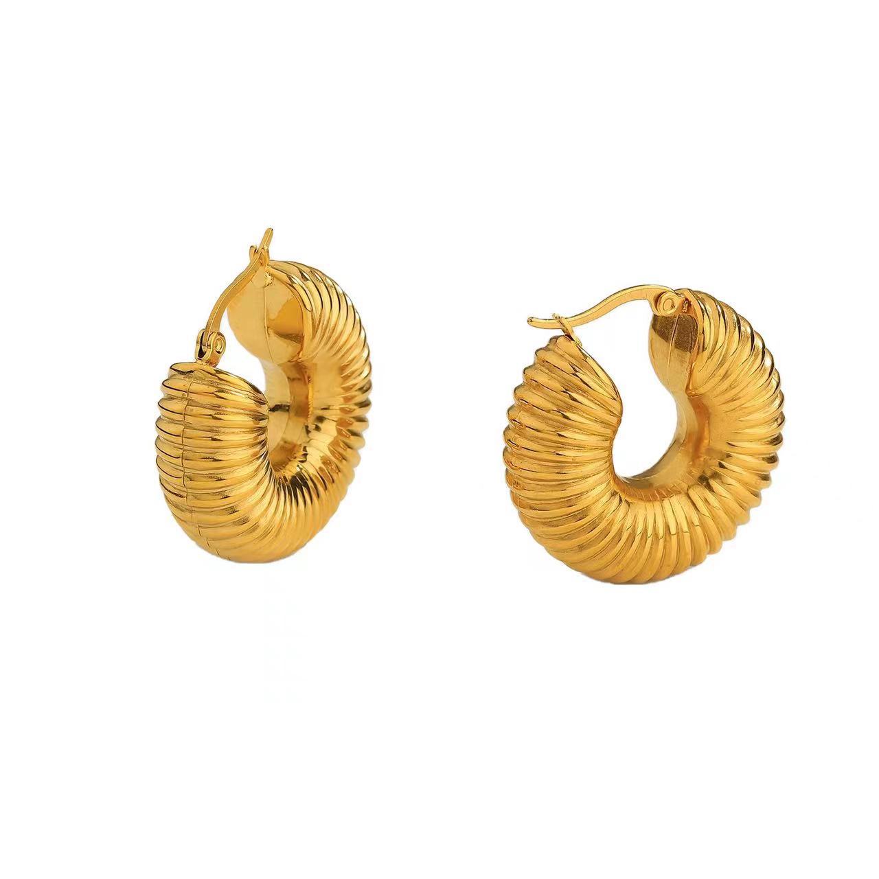 Hollow Thread Earring