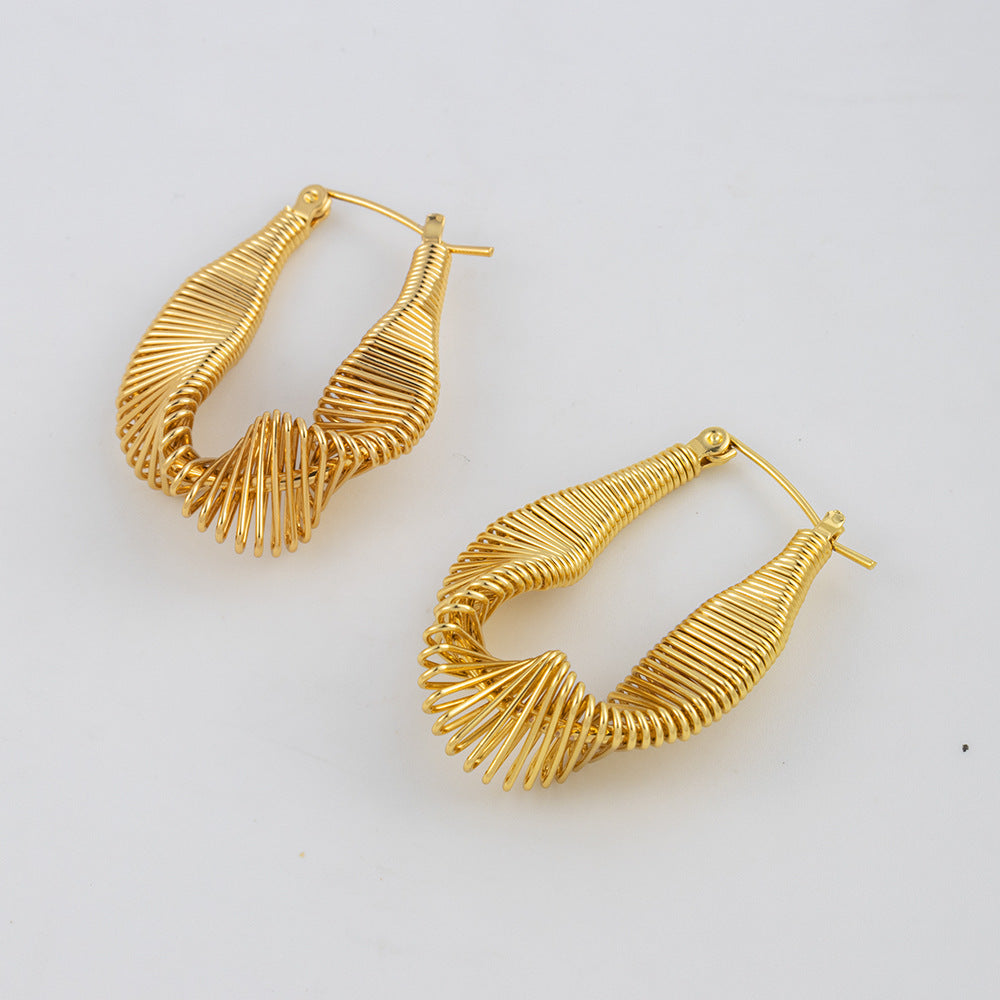 Wrinkle Rib Twisted Thread Earring