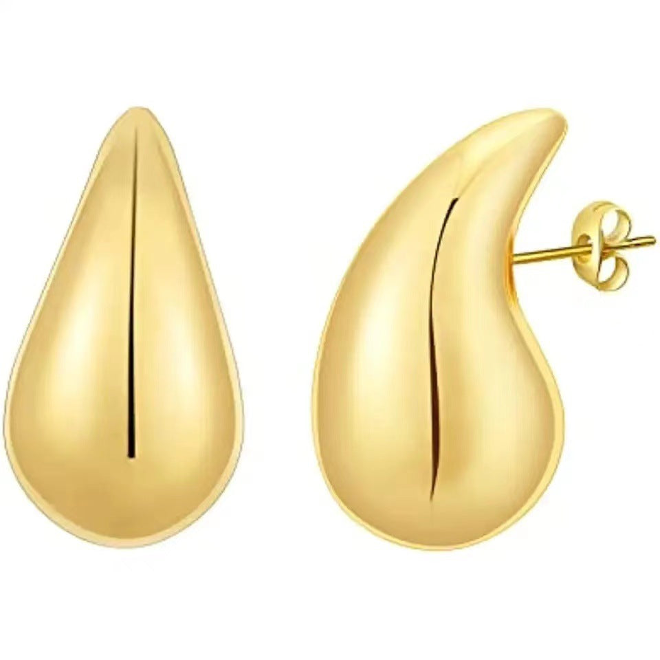 Water drop hollow earring