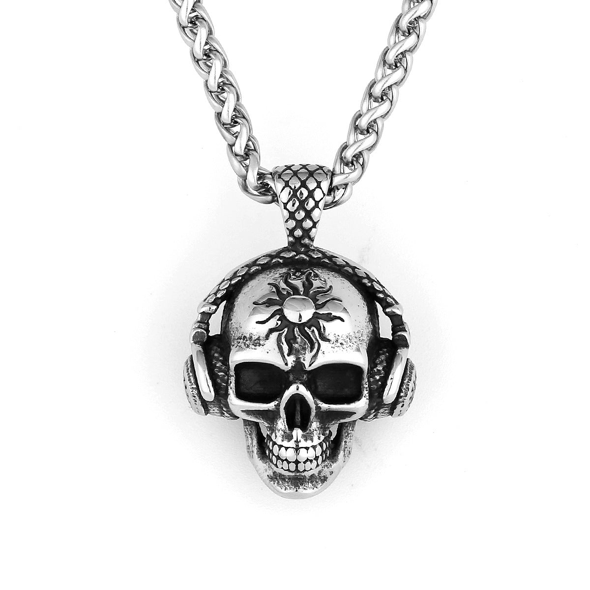 Goth Skull Headphones Necklace