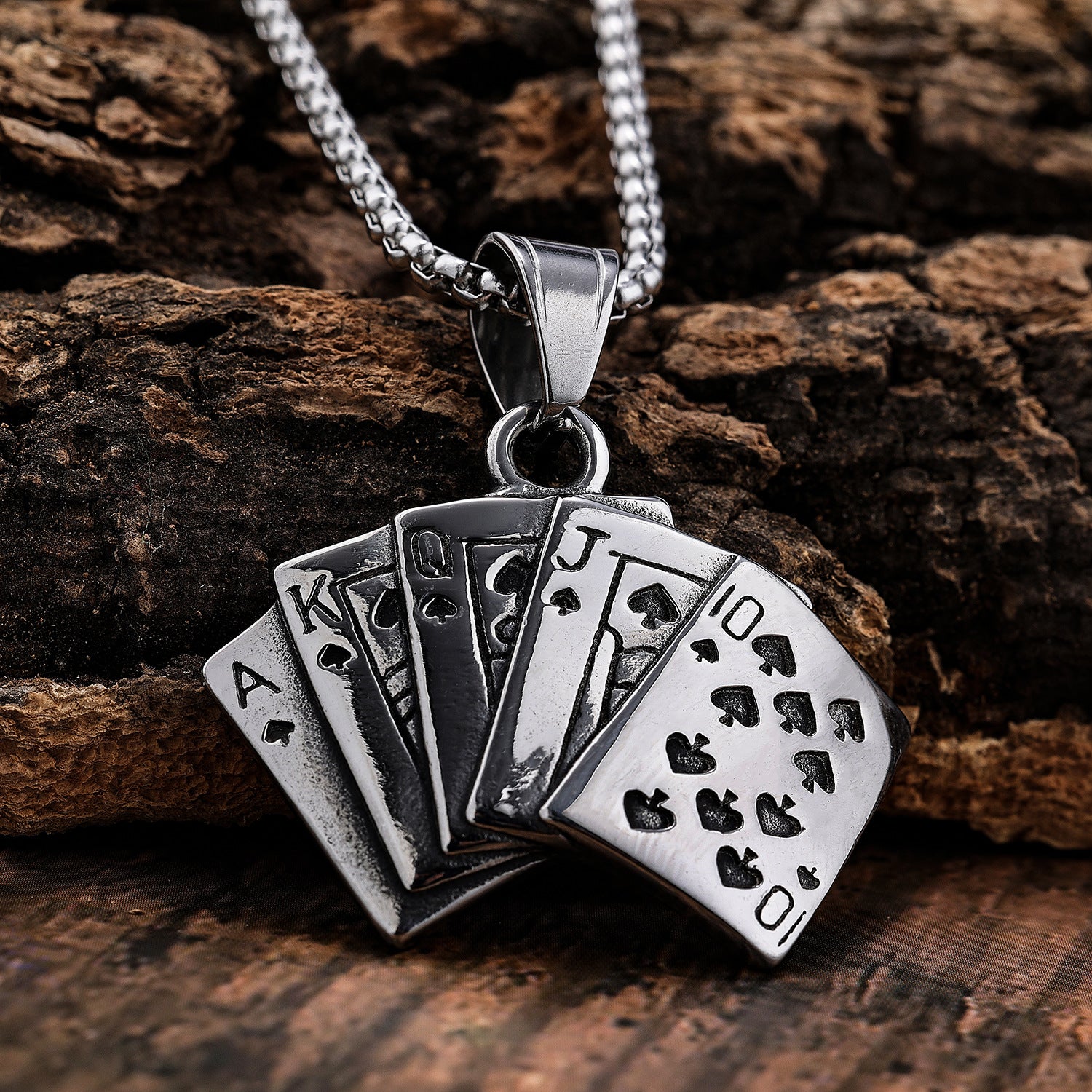 Poker pendants