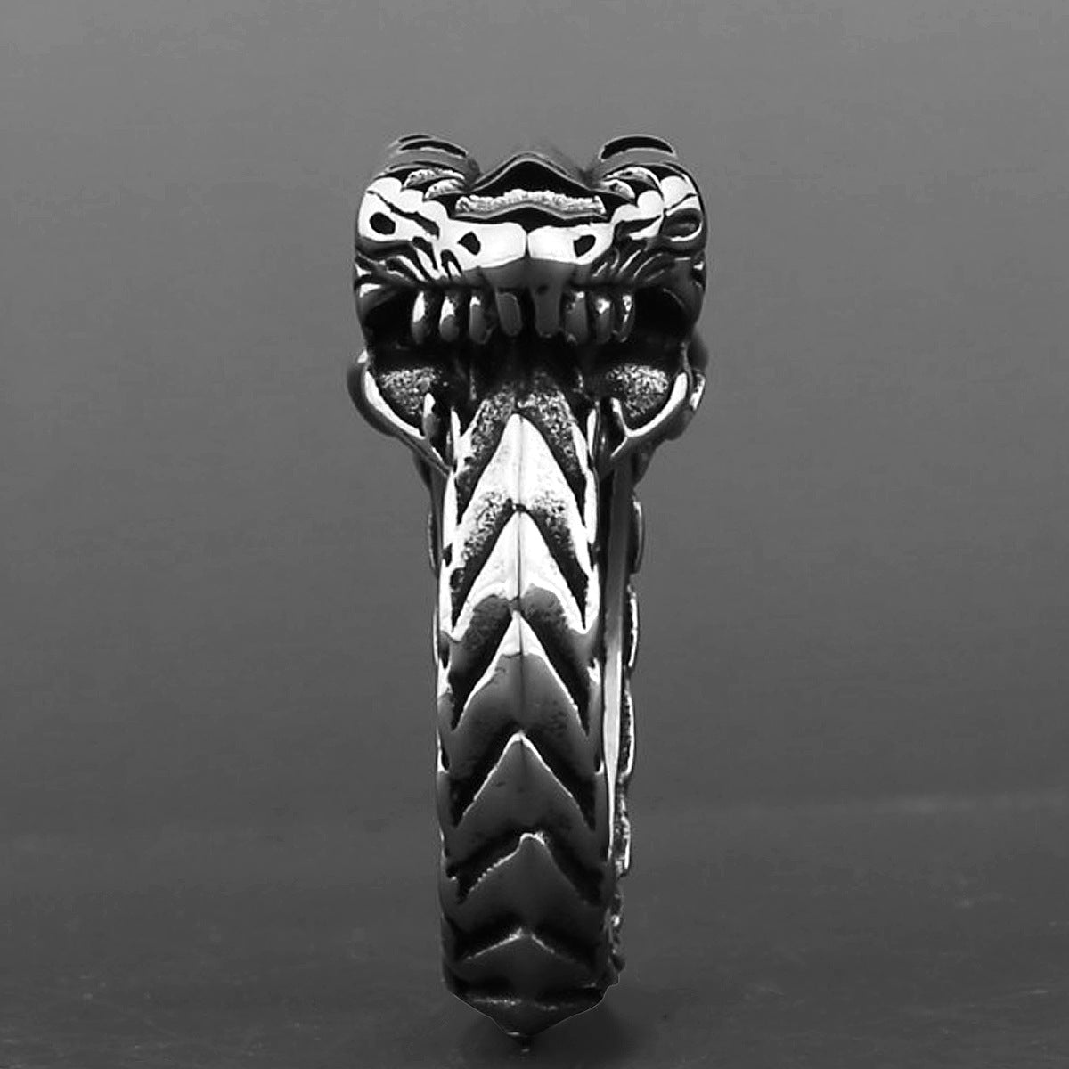 Goth Dragon Ring