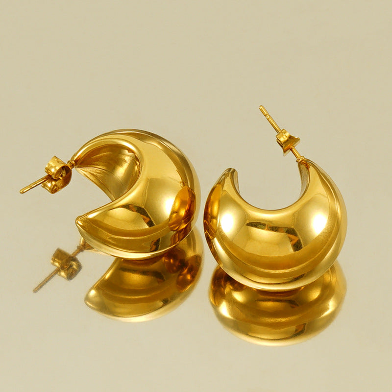 Hollow c-shaped earring