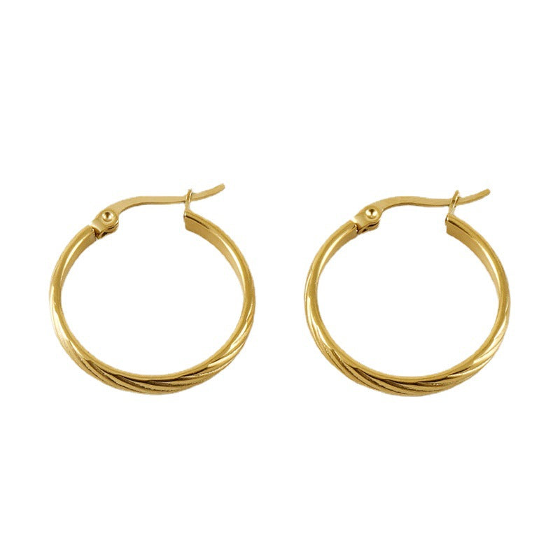 Embossed Geometric Round Earring