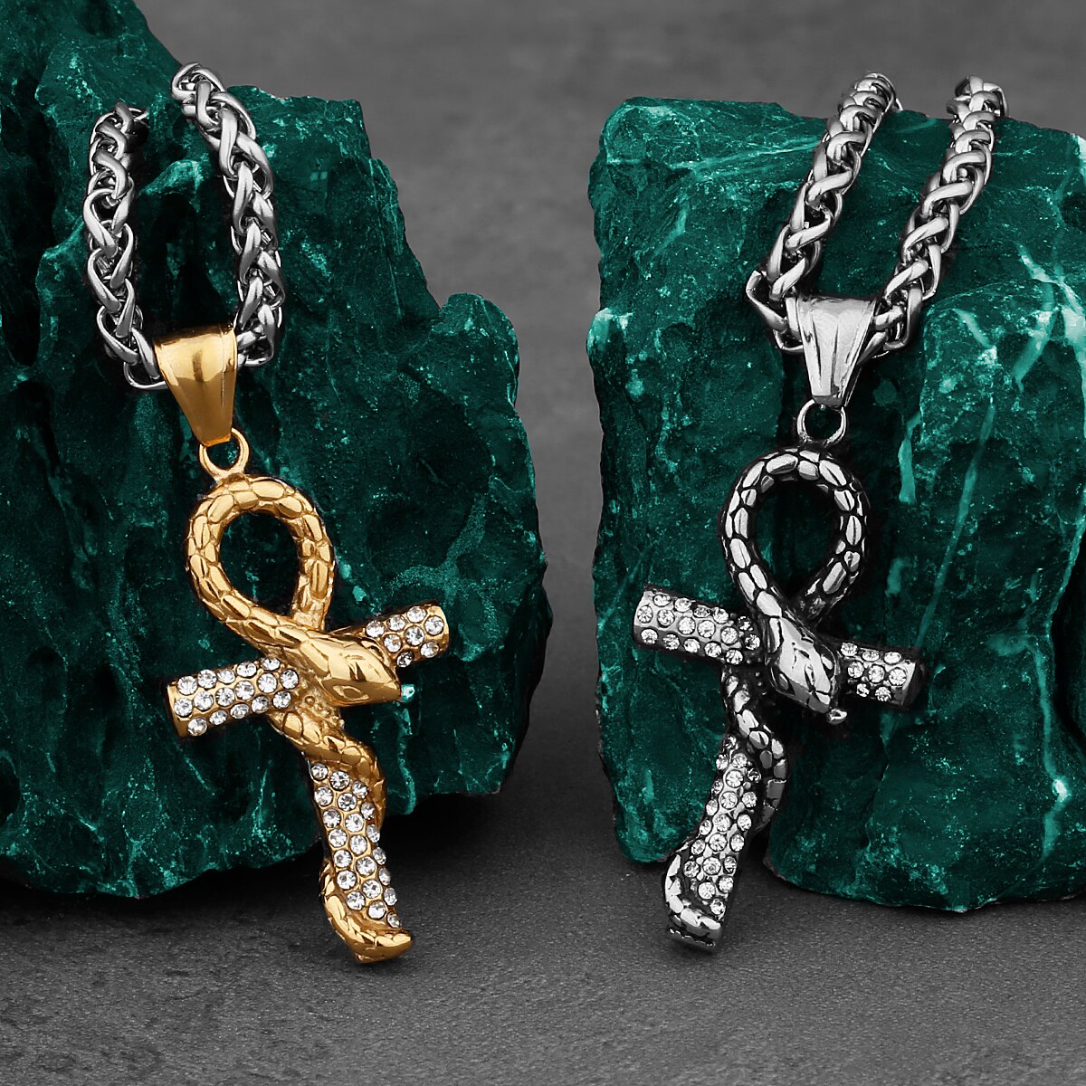 Collier Croix Serpent Foi