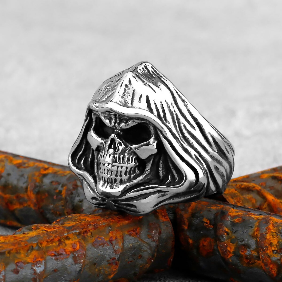 Anillo Calavera Fantasma Segador