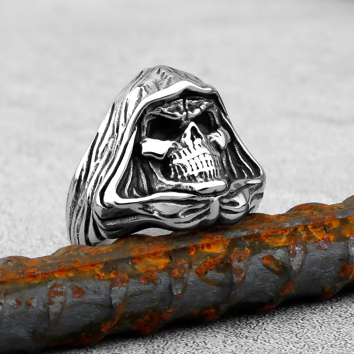 Anillo Calavera Fantasma Segador