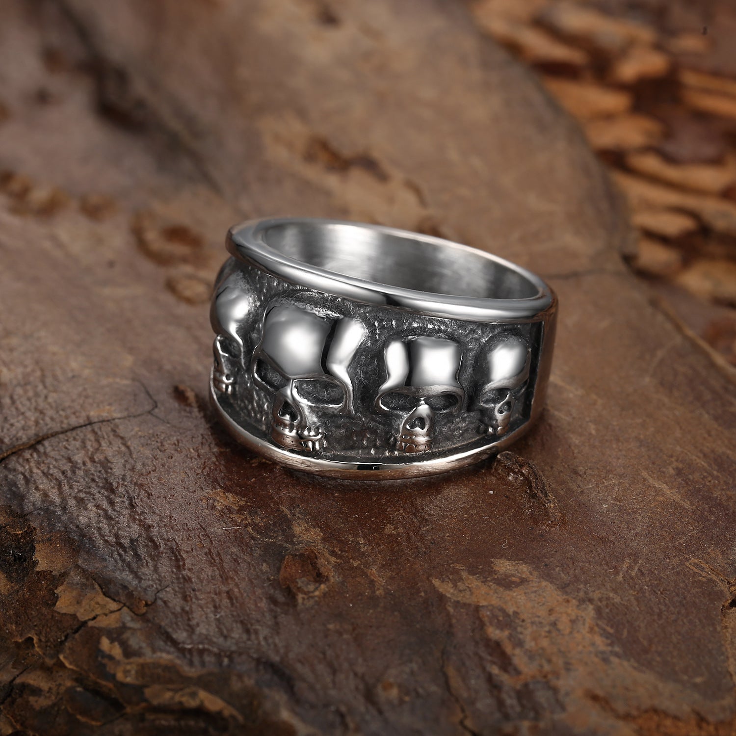 Skull Full Circle Ring