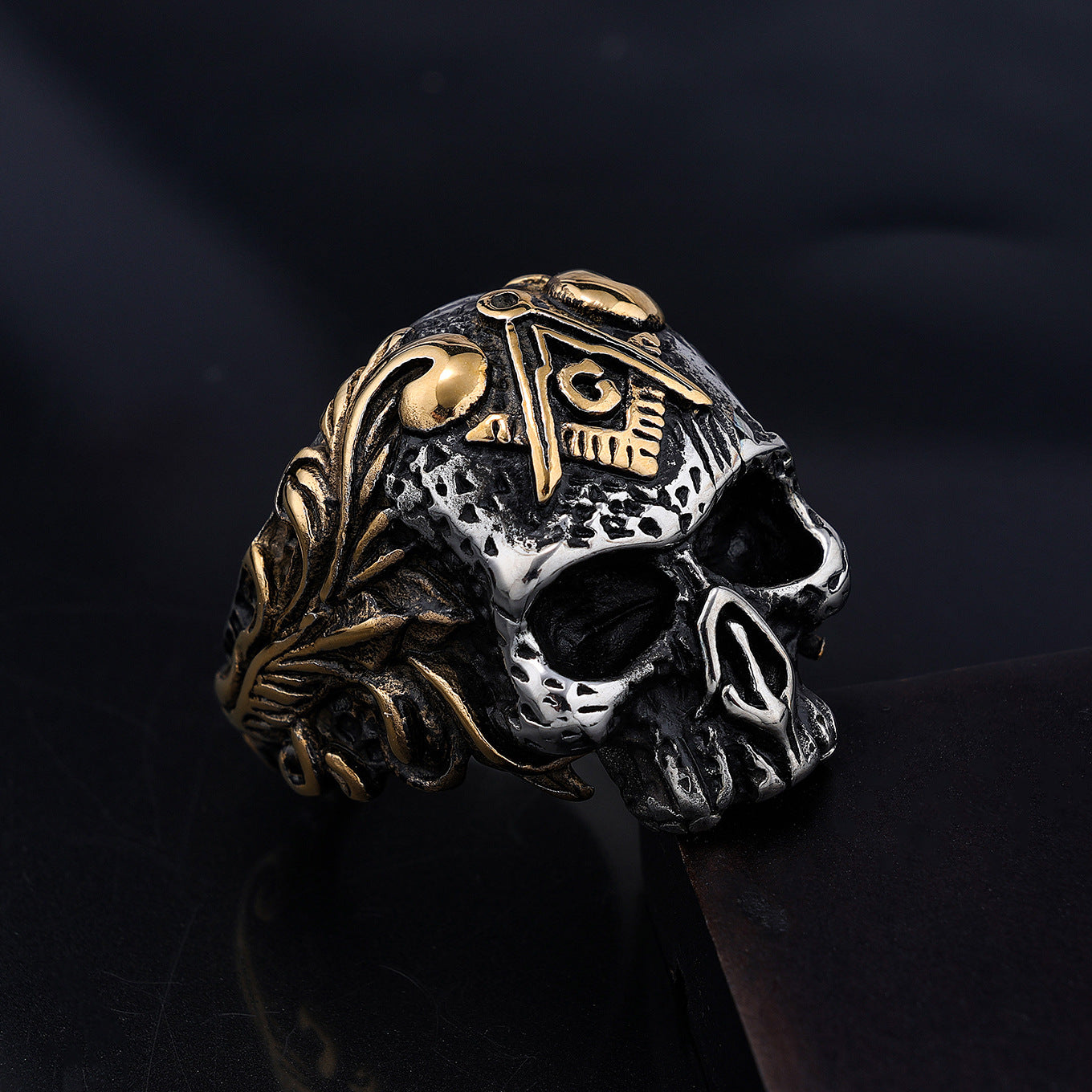 Goth Skull Ring