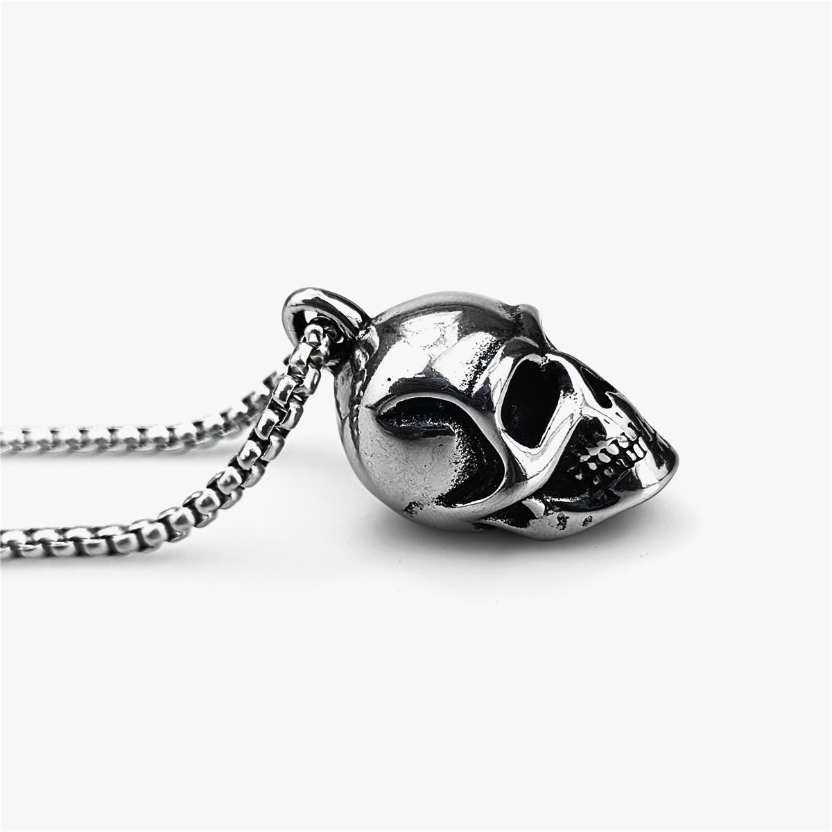 Large Skull Necklace