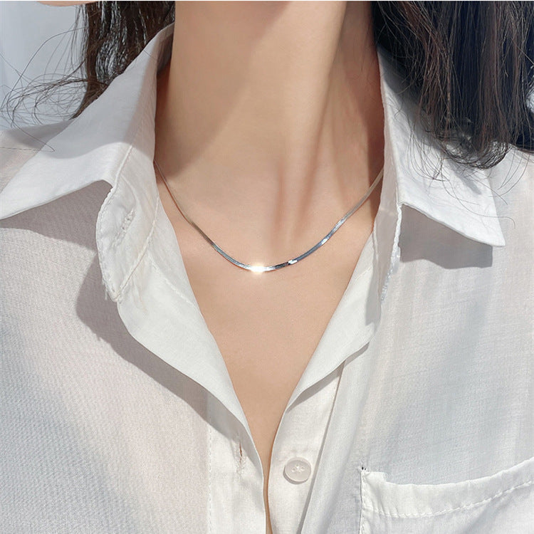 Blade Clavicle Necklace